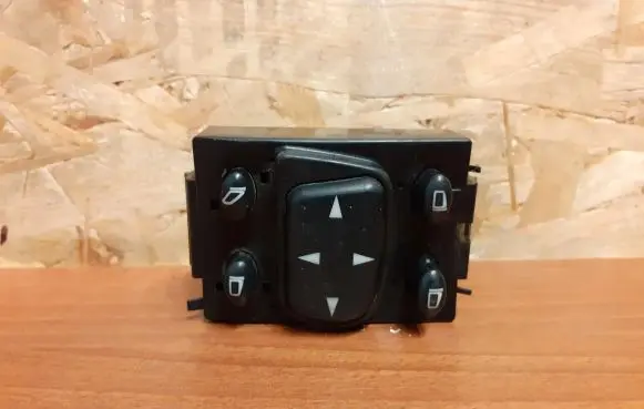 Mercedes-Benz S W220 Other switches/knobs/shifts 220821551 2238