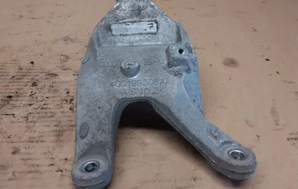 Audi A5 Sportback 8TA Engine mounting bracket 4G0199308AA