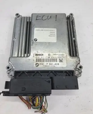 BMW 7 E65 E66 Engine control unit/module 7801218 0281012479