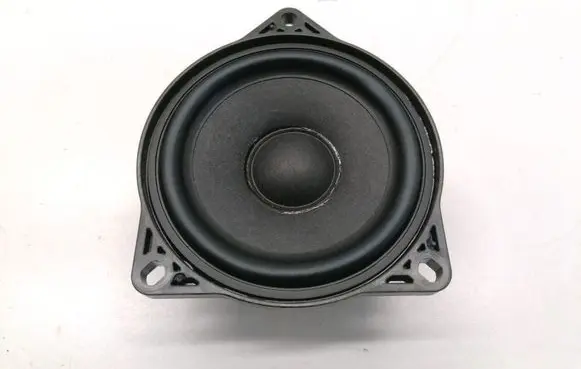 Tesla Model 3 Front door speaker 1079742-00-A