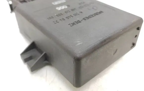 Mercedes-Benz E W211 Air suspension control unit module (rear) A2115450432 410213006001