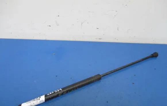 Citroen C5 Shock absorber/damper mounting bracket 