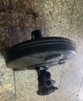 Renault Laguna II Brake booster