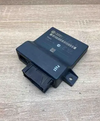 Audi A6 S6 C6 4F Gateway control module 4L0907468 4L0910468