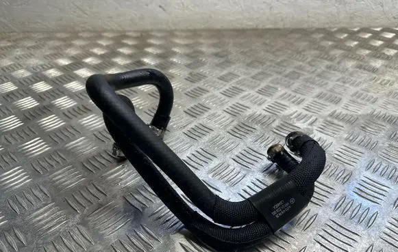 Mercedes-Benz CLS W257 Coolant pipe/hose A2134760426 L30489CA