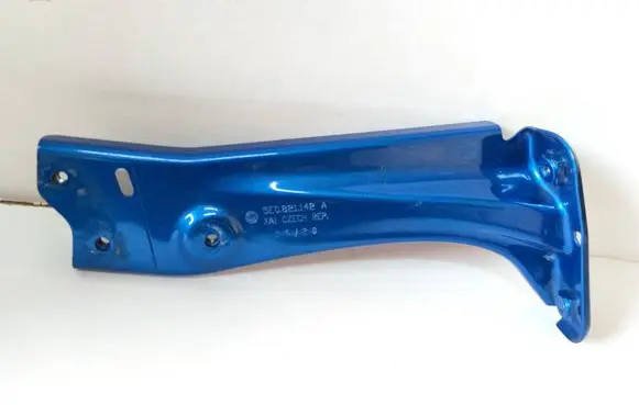 Skoda Octavia Mk3 (5E) Fender mounting bracket 5E0821142A