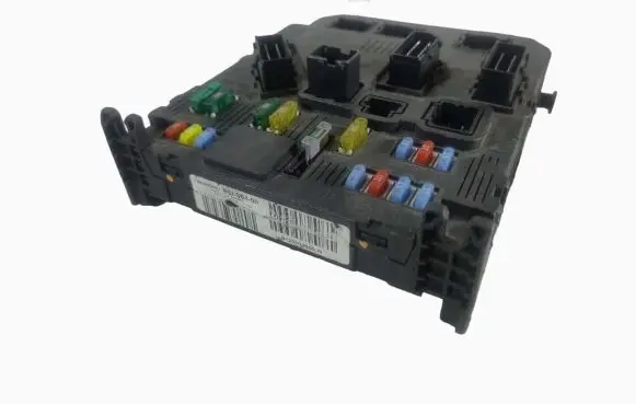 Peugeot 407 Fuse box set 9662463580