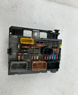 Citroen C5 Fuse box set 9675877980 BSMR0200 R02