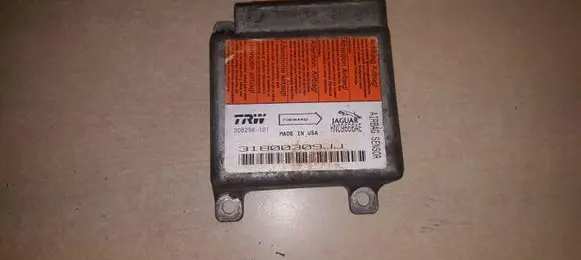 Jaguar XJ X308 Airbag control unit/module 205256101 HNC9666AE