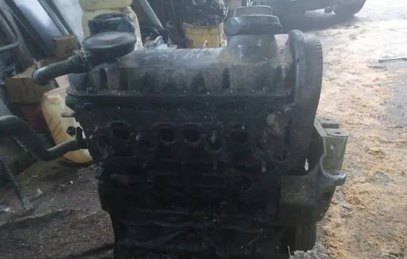 Volkswagen Golf IV Engine