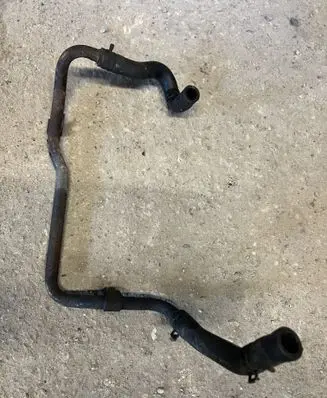 Dodge Nitro Engine coolant pipe/hose