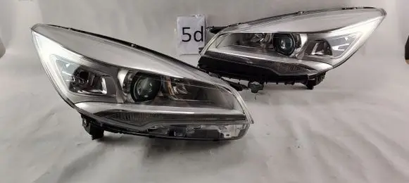 Ford Kuga II Headlights/headlamps set 