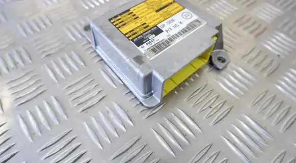 Lexus IS 220D-250-350 Airbag control unit/module 8917053110 0285001904
