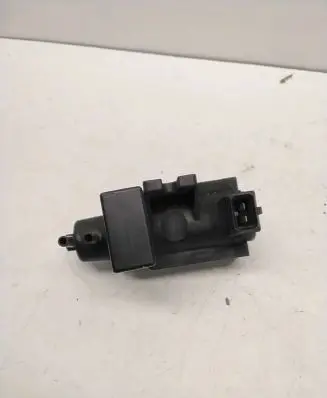 BMW 1 E81 E87 Turbo solenoid valve 72279600 2247906 05T108