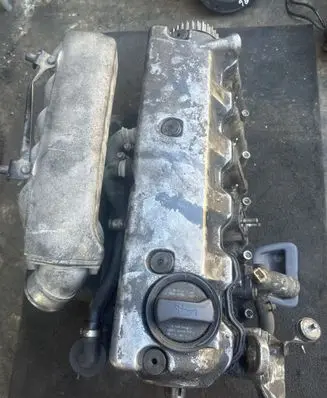 Audi A6 S6 C4 4A Engine head 