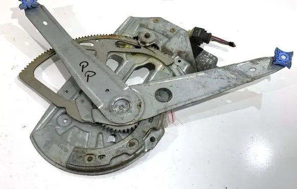 Volvo S60 Front door window regulator with motor 