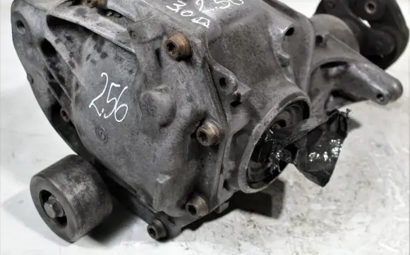 BMW 5 GT F07 Rear axle beam with reductor 7578151