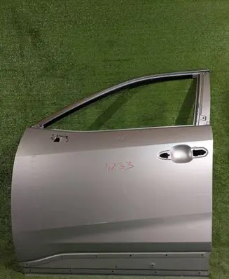 Toyota RAV 4 (XA50) Front door 