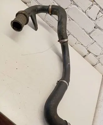 Intercooler hose/pipe