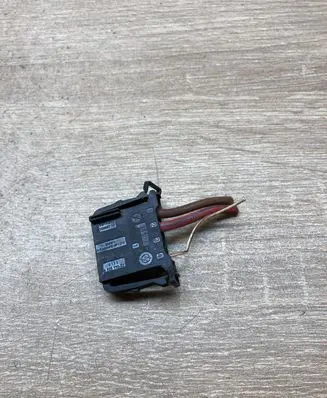 BMW 3 E90 E91 Plug wire 6925190 10688710