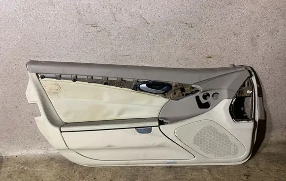 Mercedes-Benz SL R230 Front door card panel trim