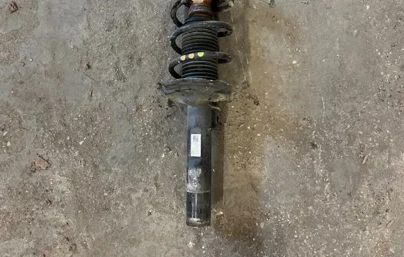Volkswagen T-Roc Front shock absorber/damper 5Q0413031HS 166VWAHHJS2UV8