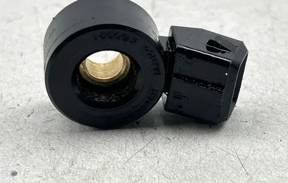 Chrysler Pacifica Detonation knock sensor 68166540AA