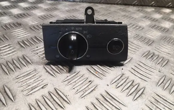 Mercedes-Benz E W211 Light switch 2115450104 A2115450104