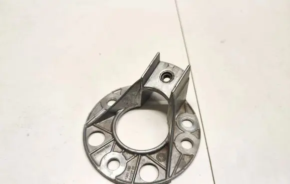 Mercedes-Benz GLS X166 Front upper strut mount A1666201601