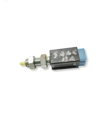 Subaru XV I Clutch pedal sensor 