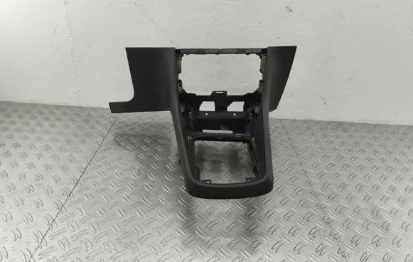Seat Leon (5F) Center console 5F1863681 5F1863681B 5F1863212D