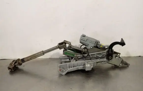 Volvo S40 Steering wheel axle 30680132