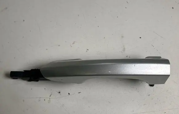 Ford Mustang VI Front door exterior handle FR3B6322405A