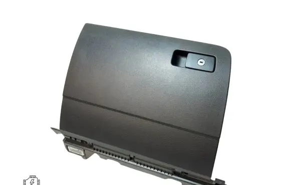 Volkswagen PASSAT B8 Glove box