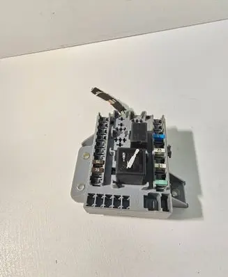 Alfa Romeo 159 Fuse module 60681003