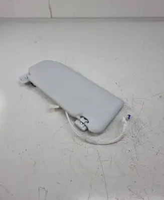 Sun visor