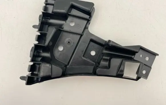Volvo S60 Front bumper mounting bracket 31425464