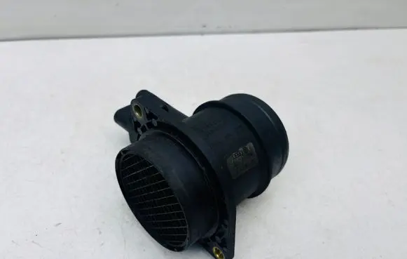 Audi A3 S3 8L Mass air flow meter 0280218060 06A906461G