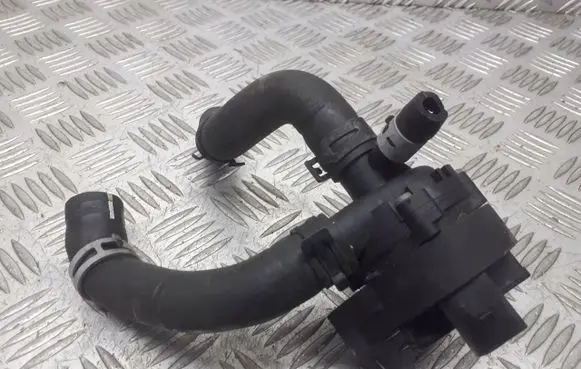 Mercedes-Benz C W204 Electric auxiliary coolant/water pump A2118350023