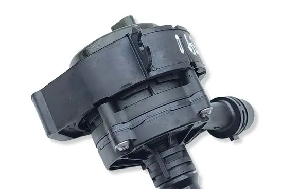 Opel Grandland X Electric auxiliary coolant/water pump 9833196380 124024020E00 A00A1A02