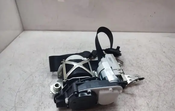 Mercedes-Benz ML W166 Front seatbelt 34095411B