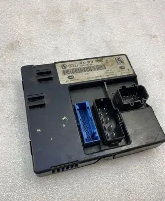Audi Q7 4L Comfort/convenience module 4L0907289C 4L0910289F 5DK00876288