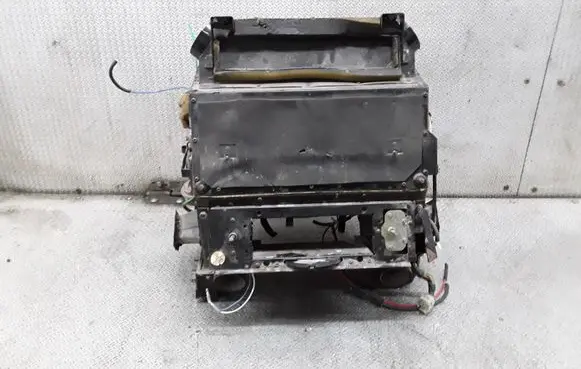 Interior heater climate box assembly