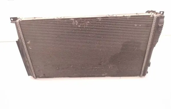 BMW i3 Coolant radiator 8672107 M151522C 15272311