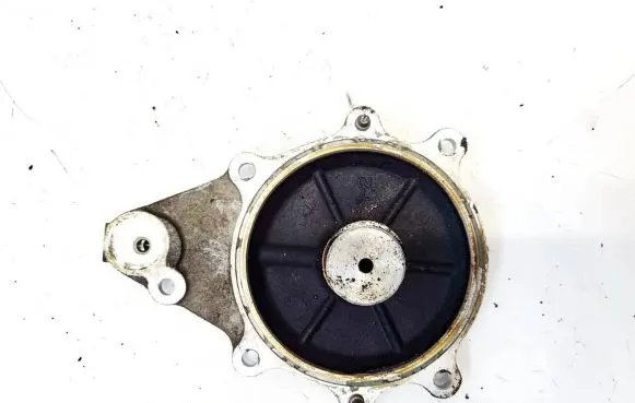 Nissan Murano Z50 Engine mounting bracket