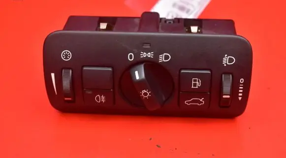 Volvo XC60 Light switch 30739413