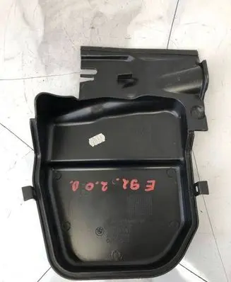 BMW 3 E90 E91 Engine cover (trim) 15677210 6925018