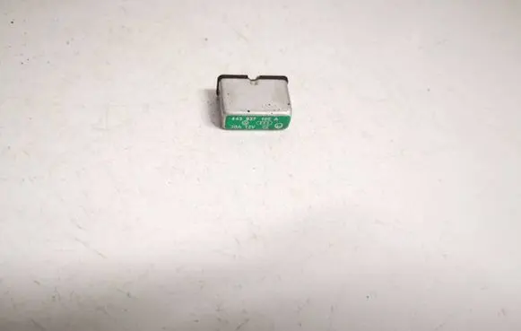 Audi A8 S8 D3 4E Other relay 443937105a