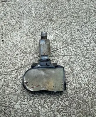Mazda 6 Tire pressure sensor S180052018H BBP337140B
