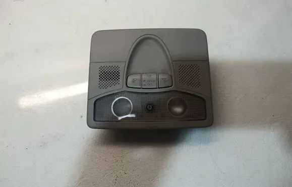 Honda Civic Front seat light A84493F0
